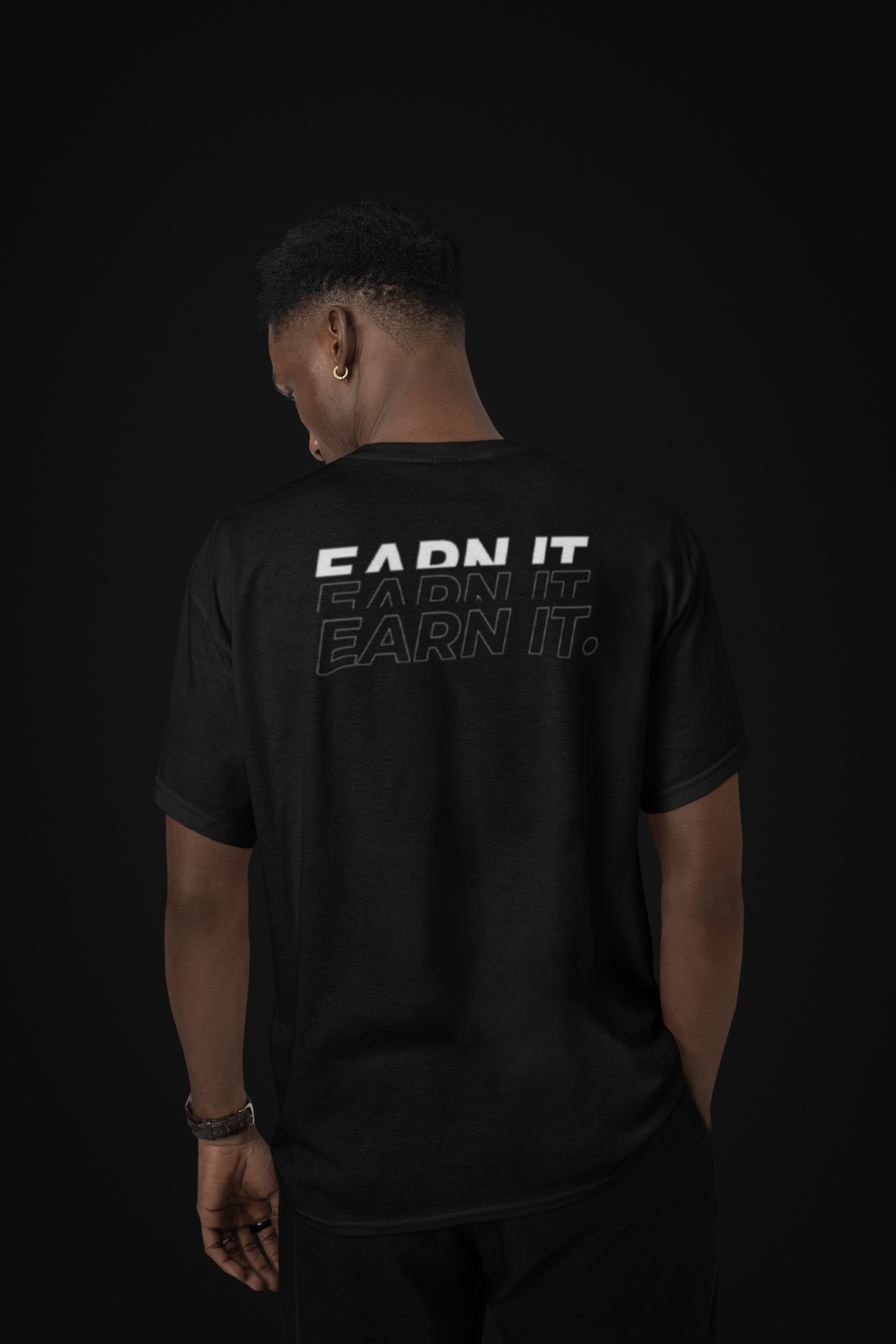 PULSE EARN IT. BLACK TEE